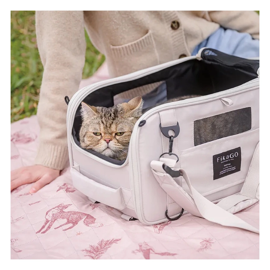 FIKAGO  REISDRAAGTAS VOOR HONDEN EN KATTEN TRUFFLE CREAMY CLOUD