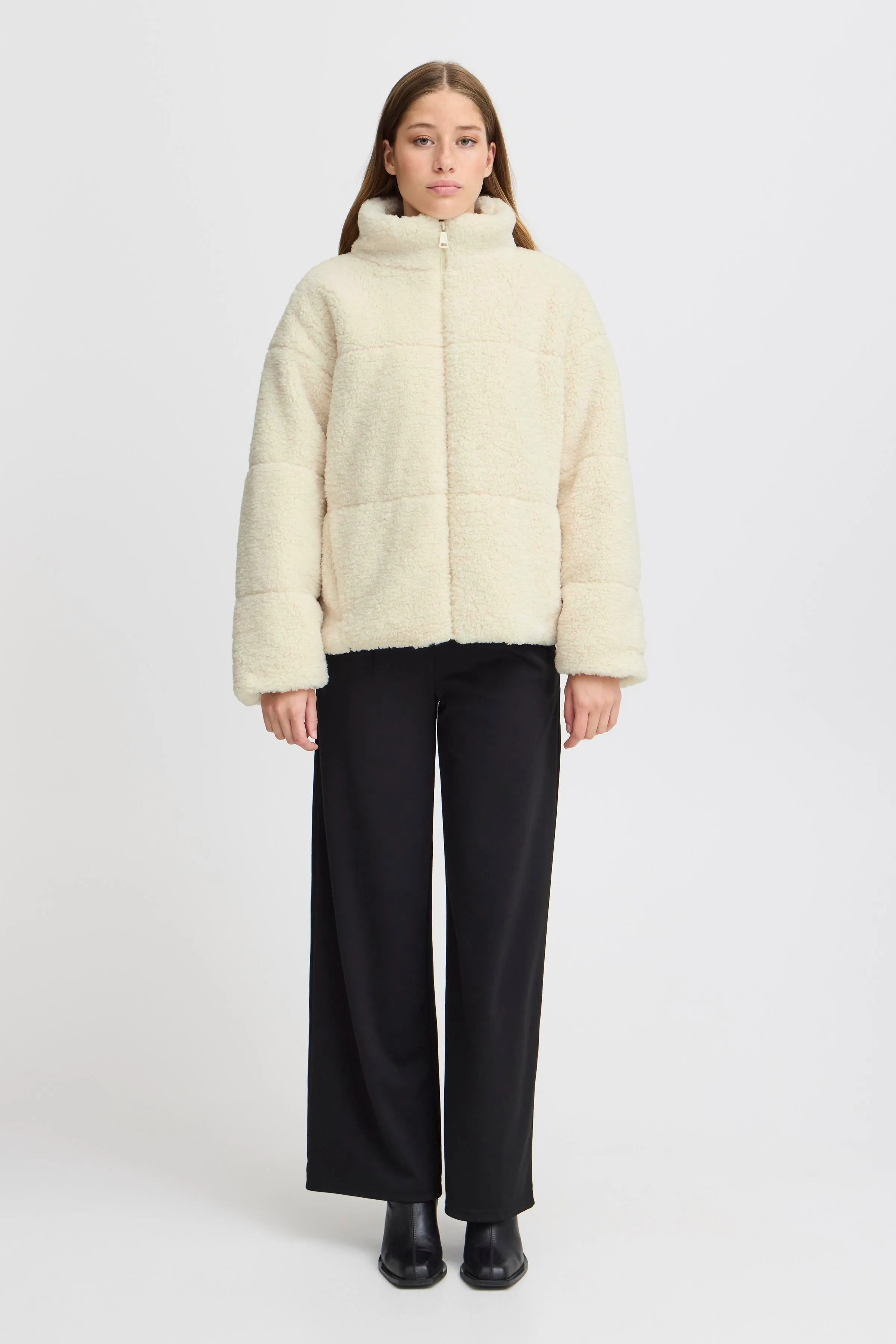   Ichi Cardigan ihvalmai almond milk  