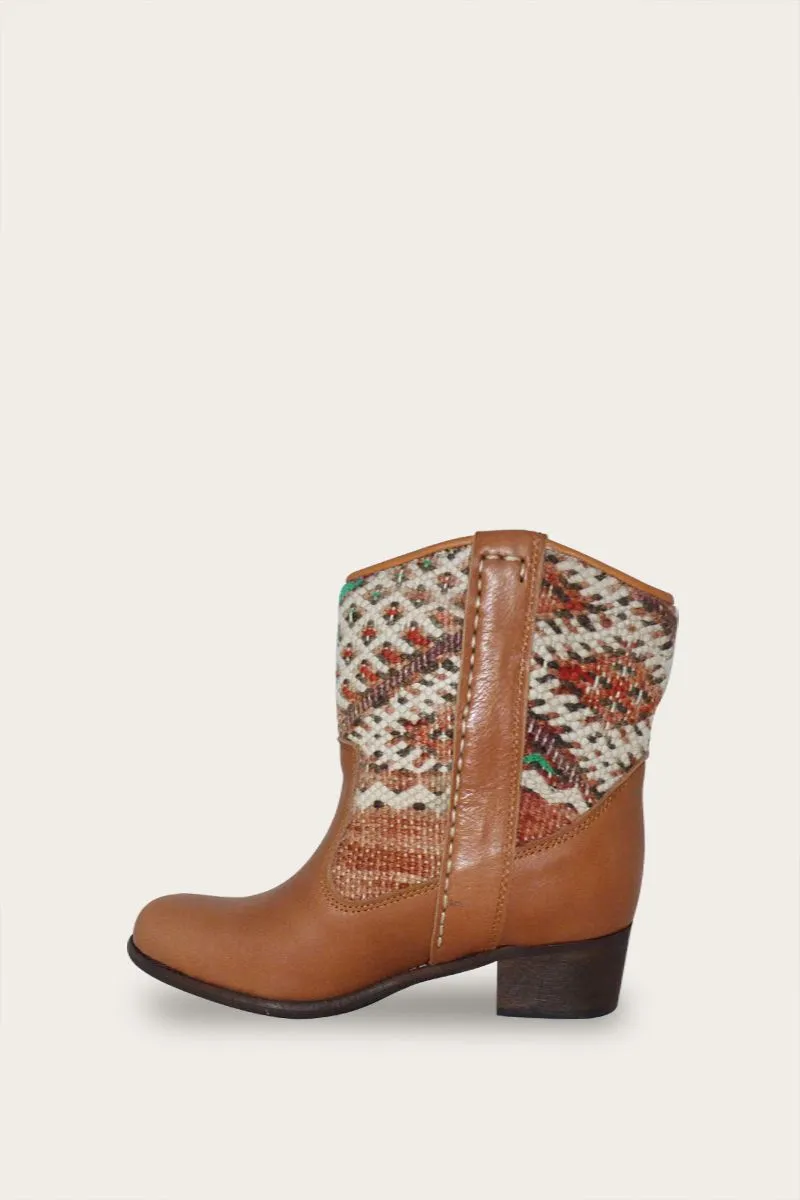 Inez Boots
