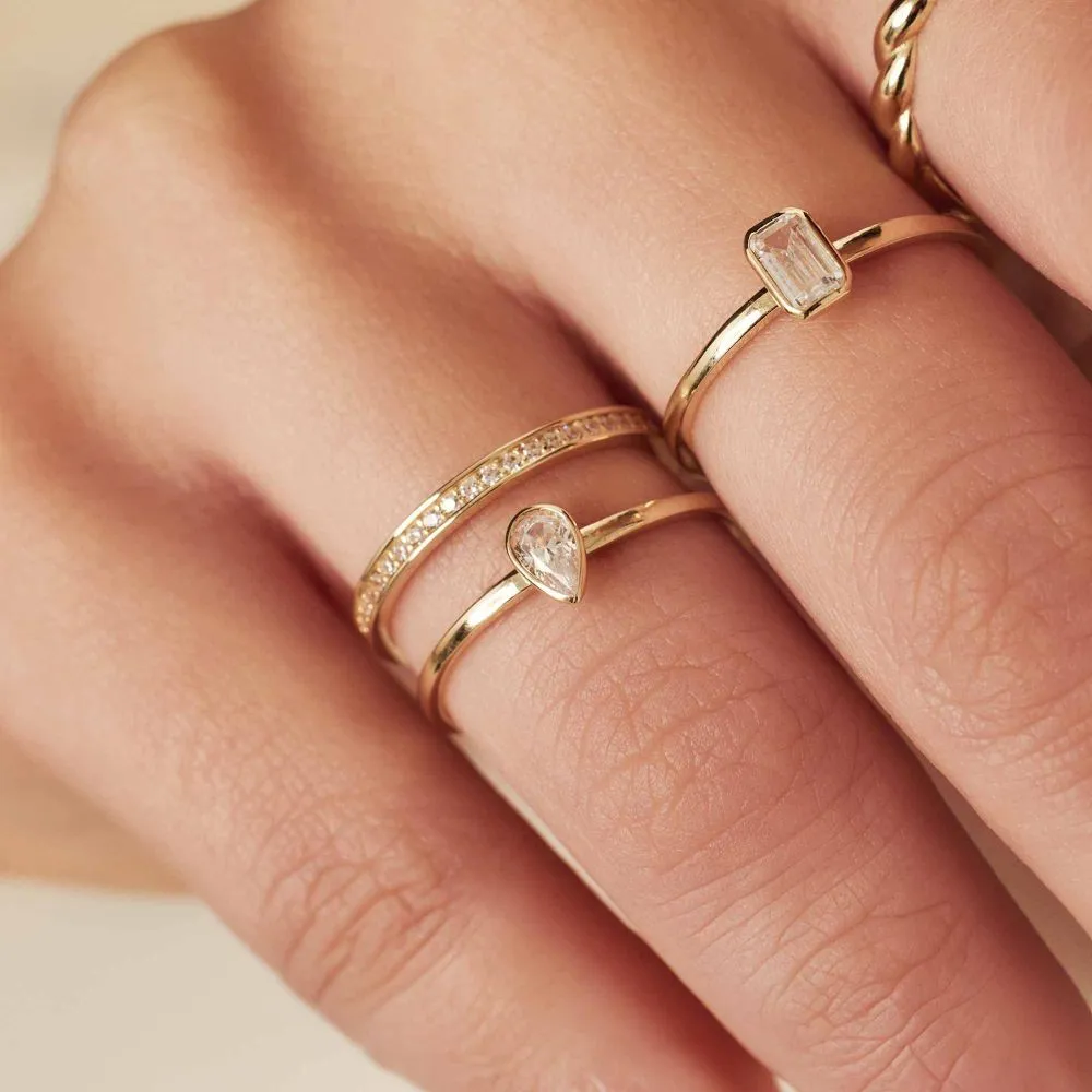 Isabel Bernard Baguette Genevieve 14 Karaat Gouden Ring
