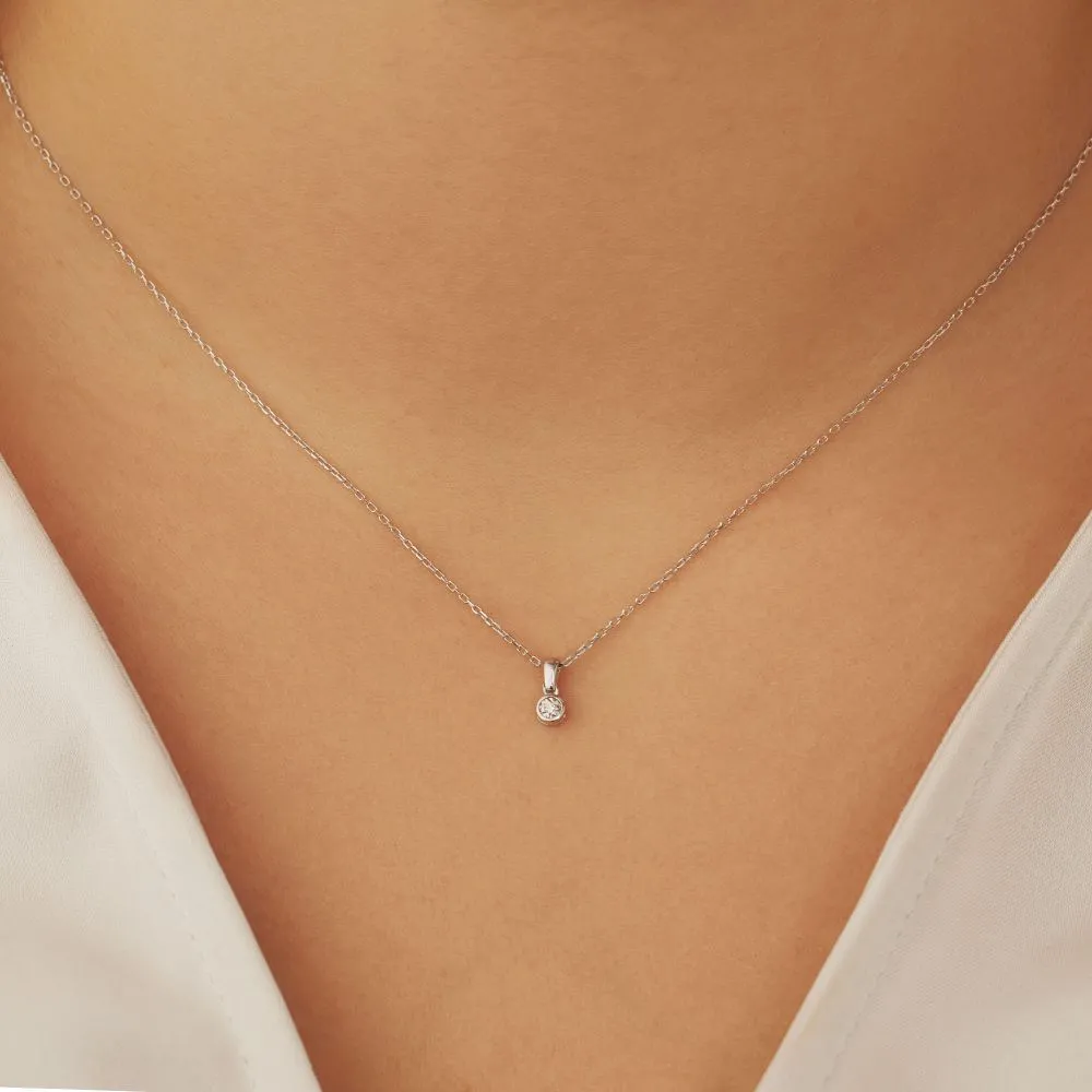 Isabel Bernard De La Paix Inaya 14 Karaat Witgouden Collier | Diamant 0.01 ct |