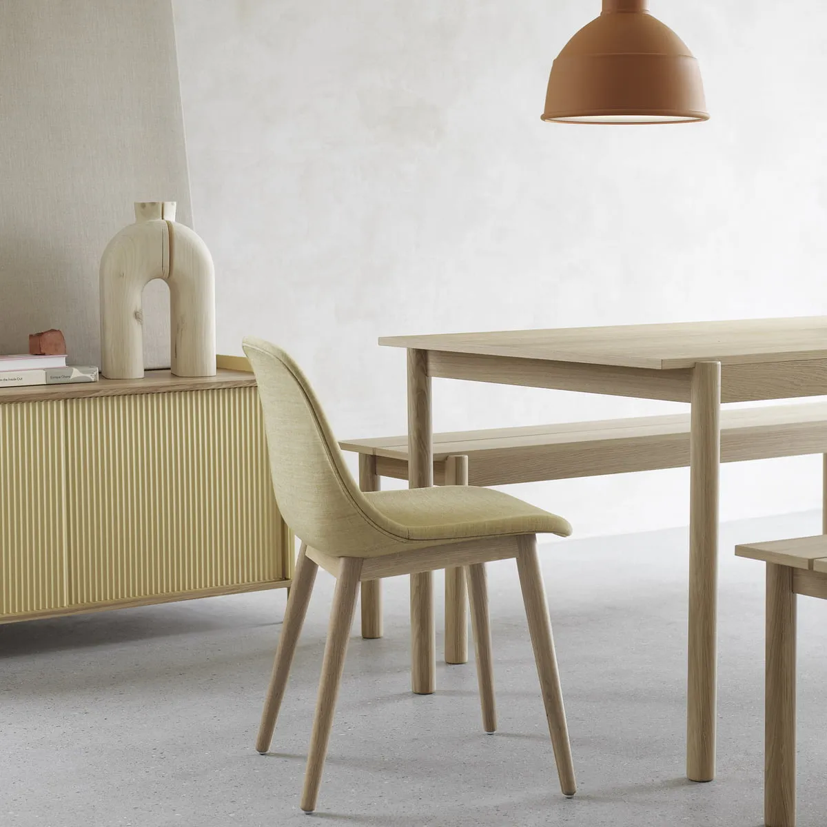 MUUTO  LINEAR WOOD BANK
